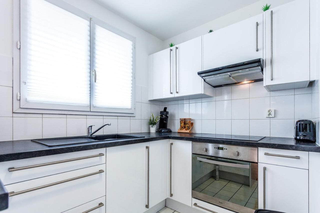 סן-דני Anja - Top Hote Paris - 6 Personnes Balcon Parking מראה חיצוני תמונה